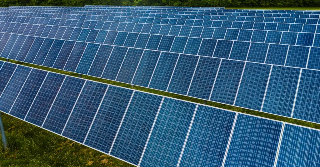 découvrez nos panneaux solaires performants et économiques pour une énergie propre et renouvelable adaptée à tous vos besoins.